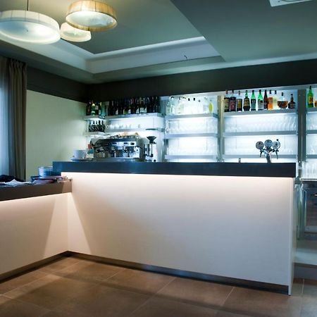Hotel San Giorgio Le Colline San Colombano al Lambro ภายนอก รูปภาพ
