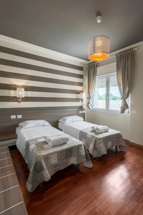 Hotel San Giorgio Le Colline San Colombano al Lambro ภายนอก รูปภาพ