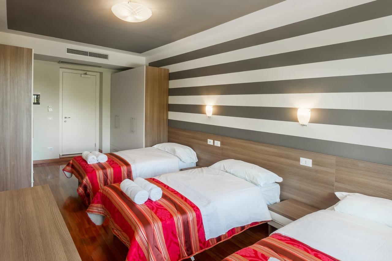 Hotel San Giorgio Le Colline San Colombano al Lambro ภายนอก รูปภาพ